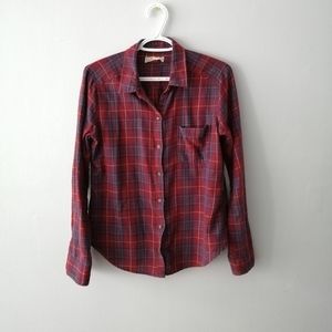ποΈ 2 FOR $20 Hollister plaid button up